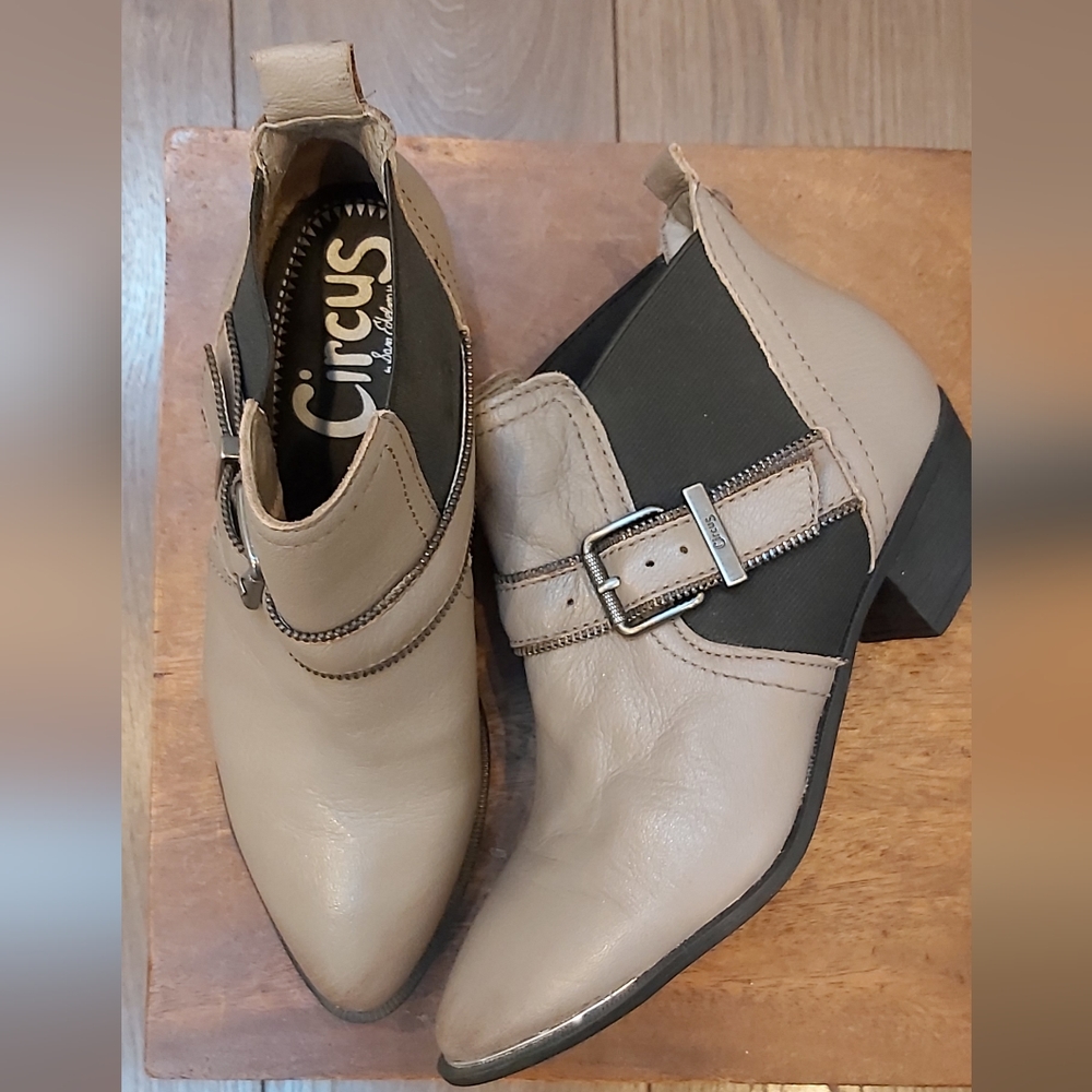 Circus Sam Edelman booties